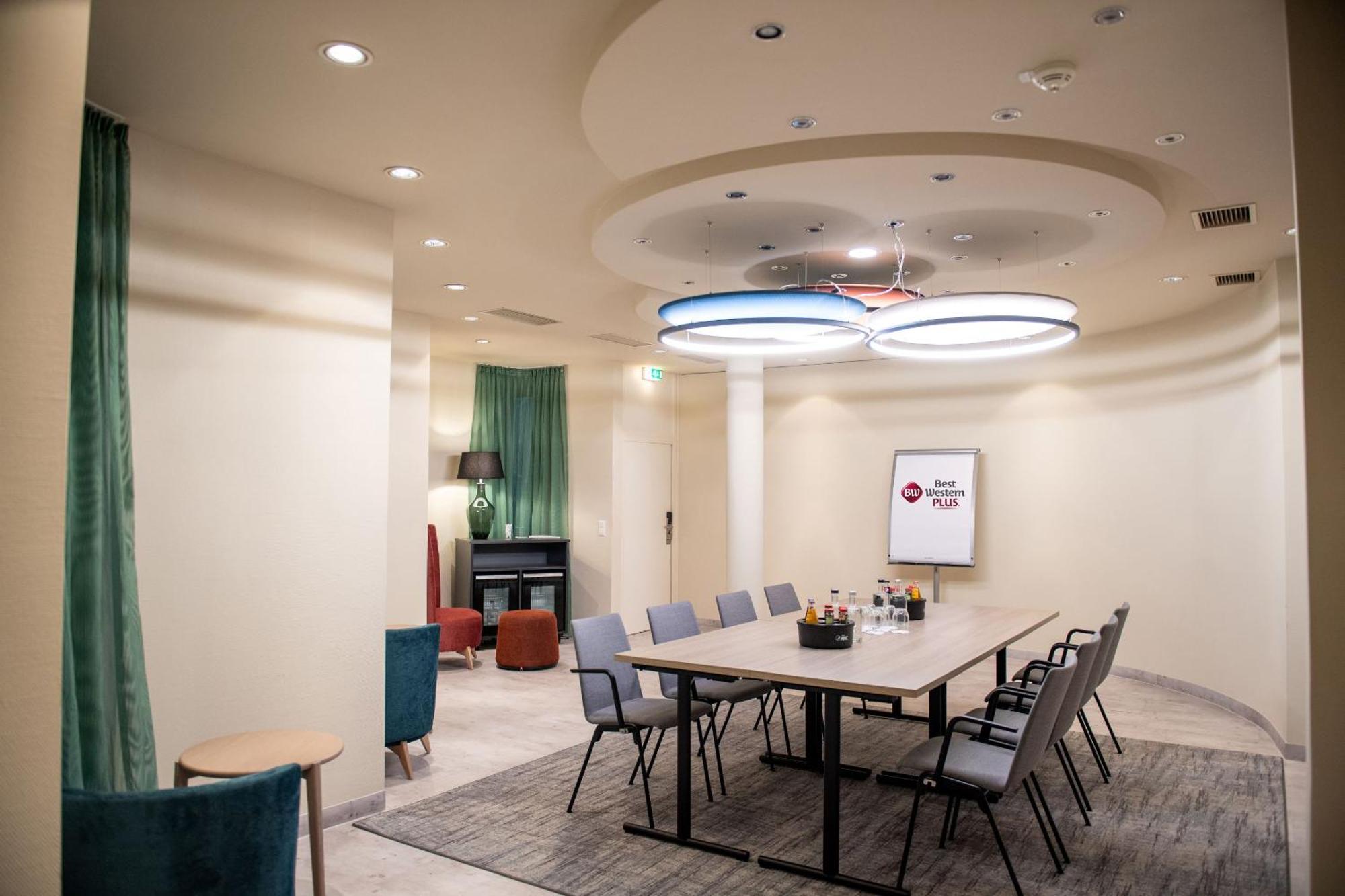 Best Western Plus Hotel Fellbach-Stuttgart Экстерьер фото