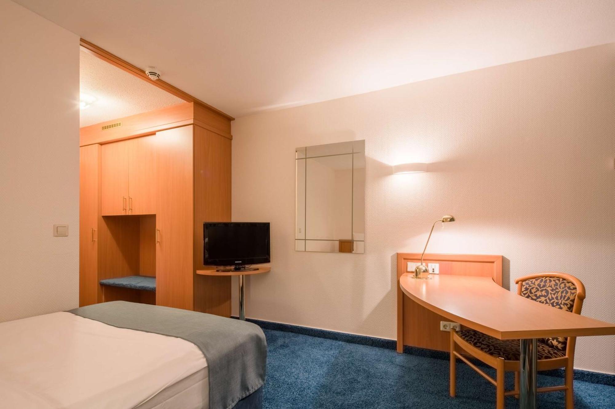 Best Western Plus Hotel Fellbach-Stuttgart Экстерьер фото